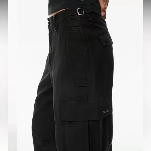Womens Black Cargo Pants - Picture 2 of 3